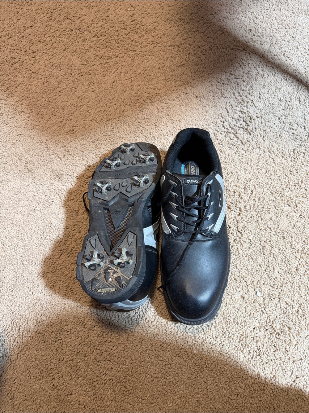 High tech, black and silver Golf Spiked shoes